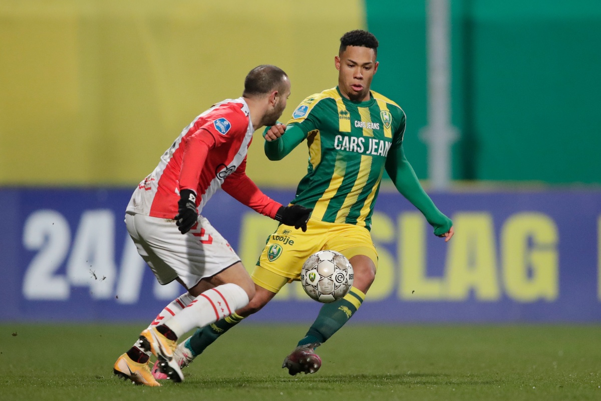 中国女排的 中国女排的