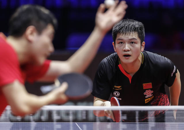 亚洲足球的 亚洲足球的