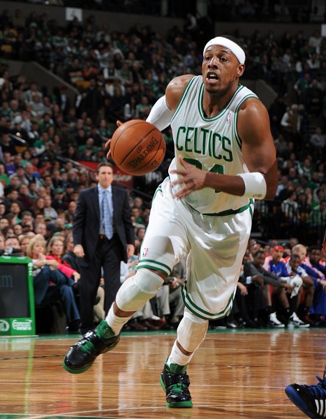 鼓励玩家通 鼓励玩家通