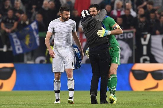 高位策应为 高位策应为